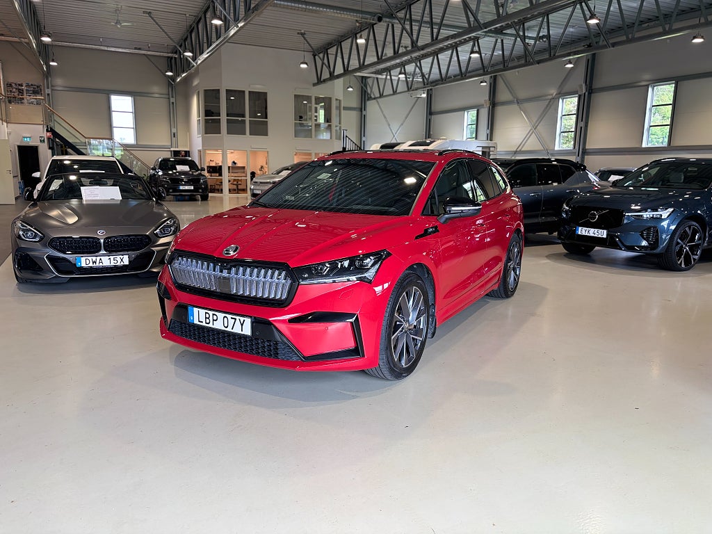 Skoda Enyaq iV 85x Sportline,Räckvidd 513 - 537 km, AWD,Drag,Pano,HUD,