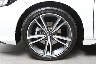 Halvkombi Honda Civic 8 av 27
