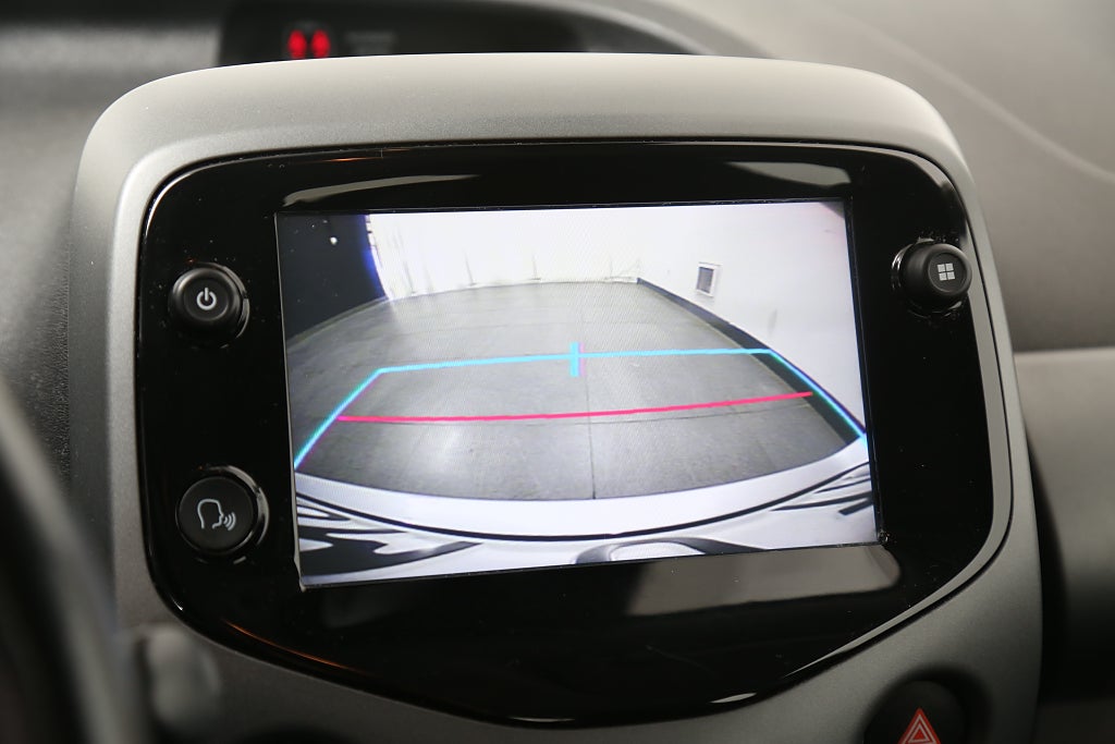 Toyota Aygo 1,0 VVT-i X-PLAY 5-dörrar CarPlay Kamera 2019