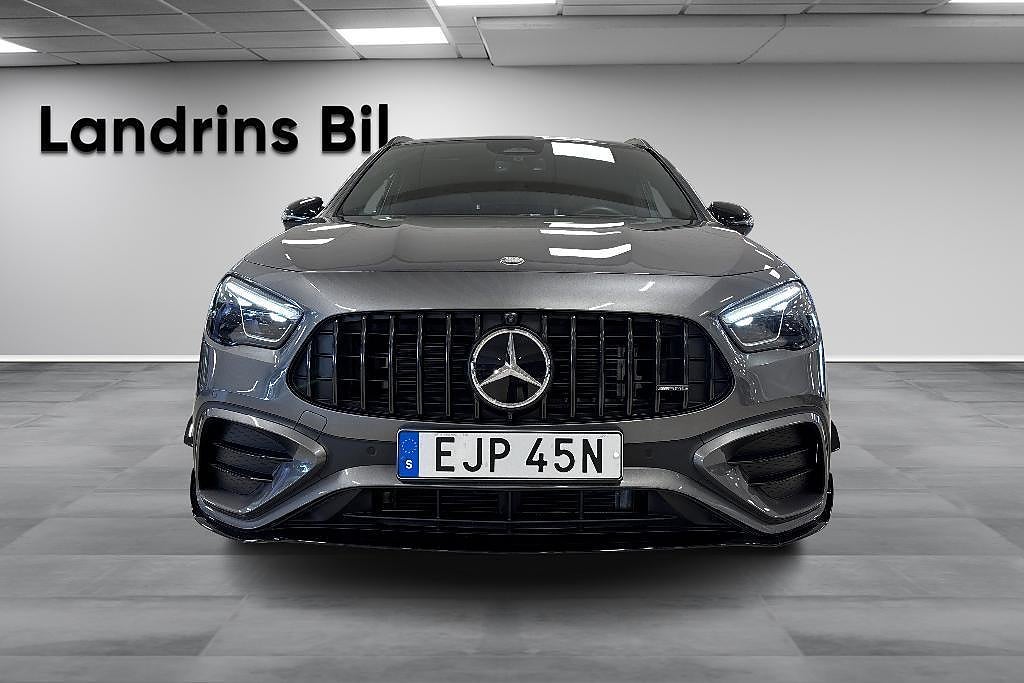 Mercedes-Benz GLA AMG 35 4MATIC AMG Pano Värmare 360Kamera Distronic HUD