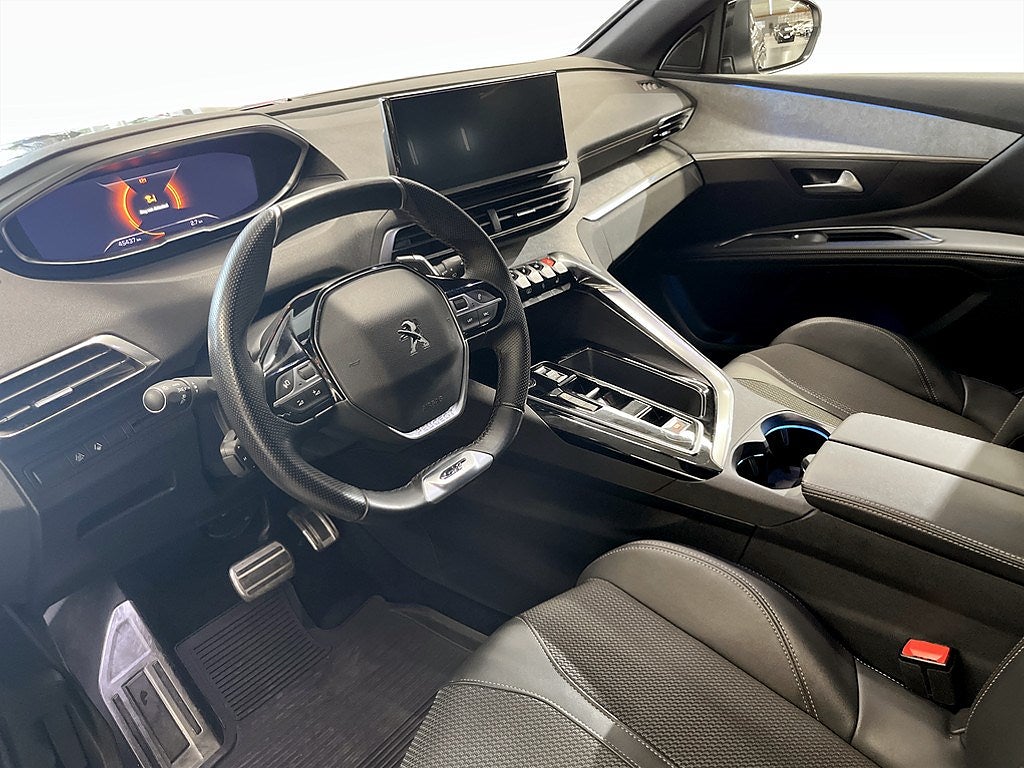 Bild på Peugeot 3008 GT 1.2 PT 130hk Aut - B-KAMERA, CARPLAY