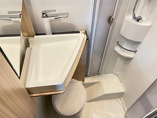 Husbil-halvintegrerad Sun Living S 72 DC / DEMOPRIS 26 av 33