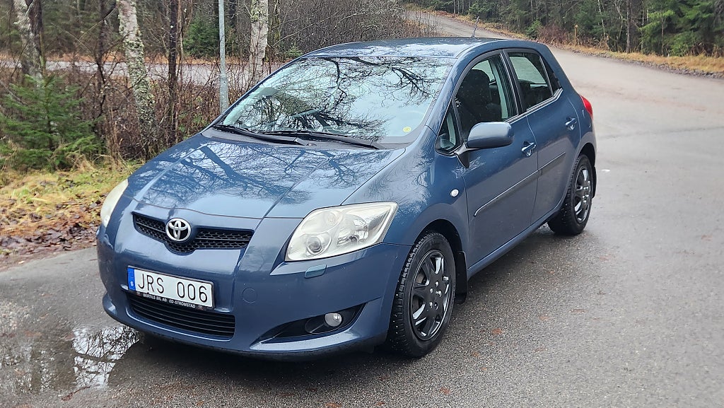 Toyota Auris 5-dörrar 1.6 Dual VVT-i Euro 4