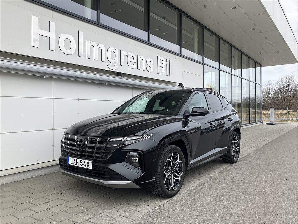 Hyundai Tucson Phev1.6 265hk 4WD N Line Assitanspkt Drag Kamera Låga Mil |