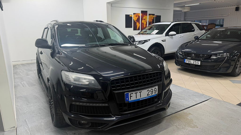 AUDI Q7 7-SEATER 3.0 TDI V6 QUATTRO TIPTRONIC | 239 ch | BVA | ATTELAGE | PANORAMAGLASTAK | NEUF SERV
