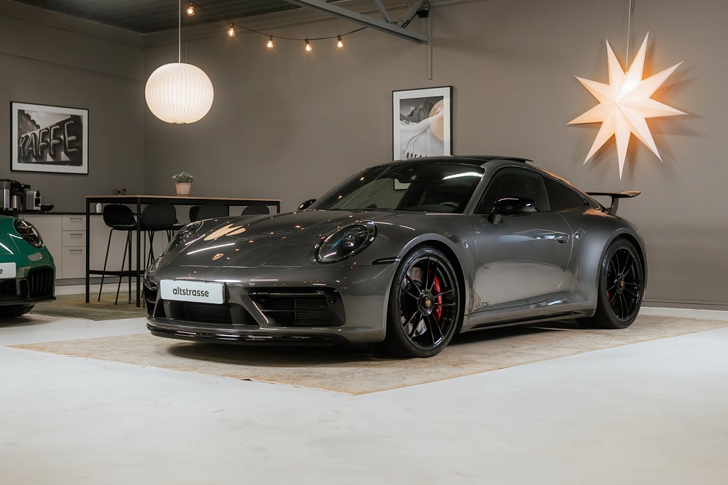 Porsche 911 992 GTS  Aerokit