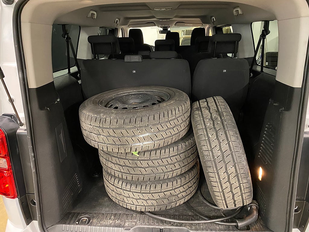 Bild på Citroën SpaceTourer ë- 75kwh L3 FEEL - 9-SITS