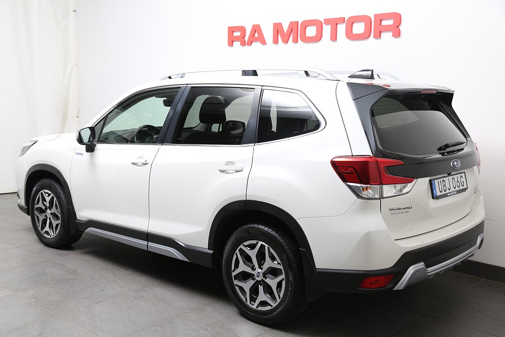 Subaru Forester 2,0i e-Boxer XFuel Active AWD Aut Extraljus Motor-v 2024