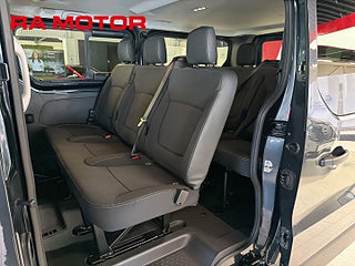 Minibuss Nissan Primastar 13 av 19