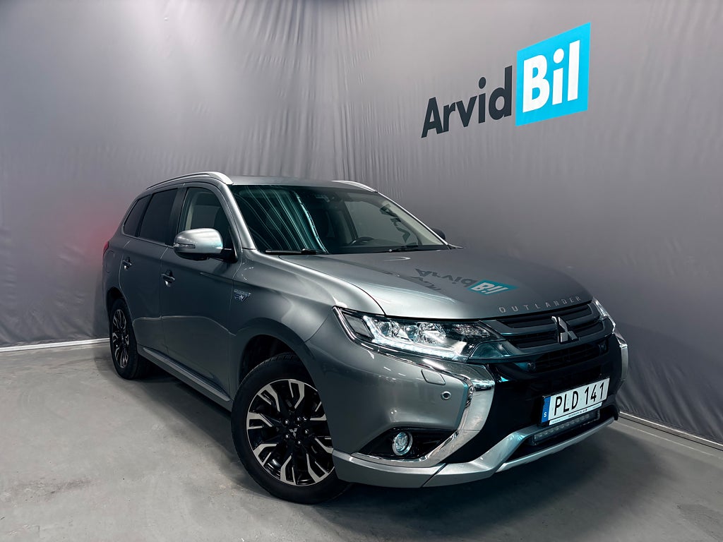 Mitsubishi Outlander PHEV CVT Business AWD 360KAM TAKLUCKA VÄRMARE DRAG 