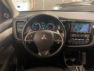 SUV Mitsubishi Outlander 15 av 22