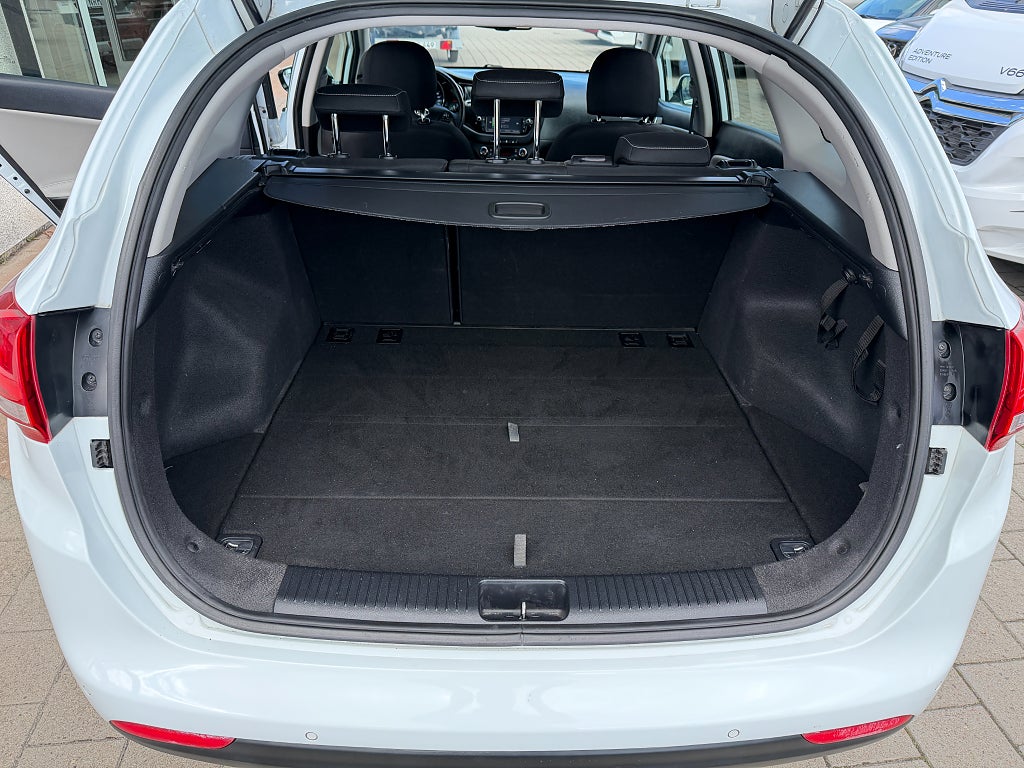 Kia Ceed SW 1.6 GDI Manuell, 135hk