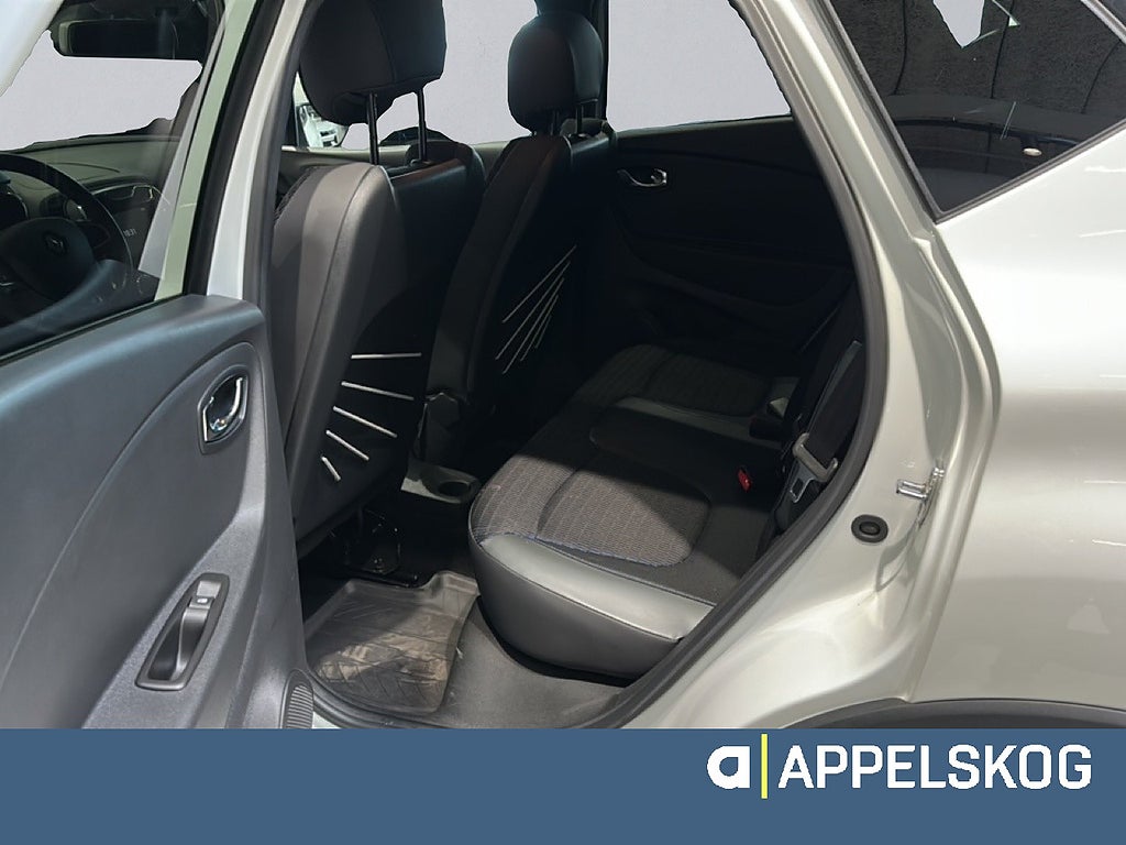 Renault Captur 1,2 TCe Manuell |RÄNTA 3,99%|V-HJUL INGÅR| thumbnail