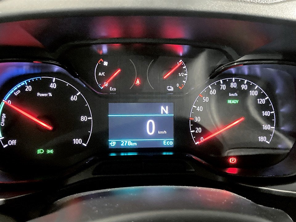 Bild på Opel COMBO-E Premium 136hk Aut L1 - OMGÅENDE LEVERANS!