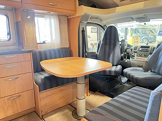 Husbil-halvintegrerad Bürstner SOLANO 710 12 av 30