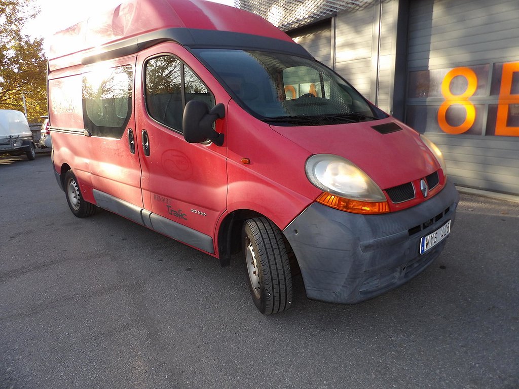 Renault trafic 2.9t 1.9 dCi 101hk