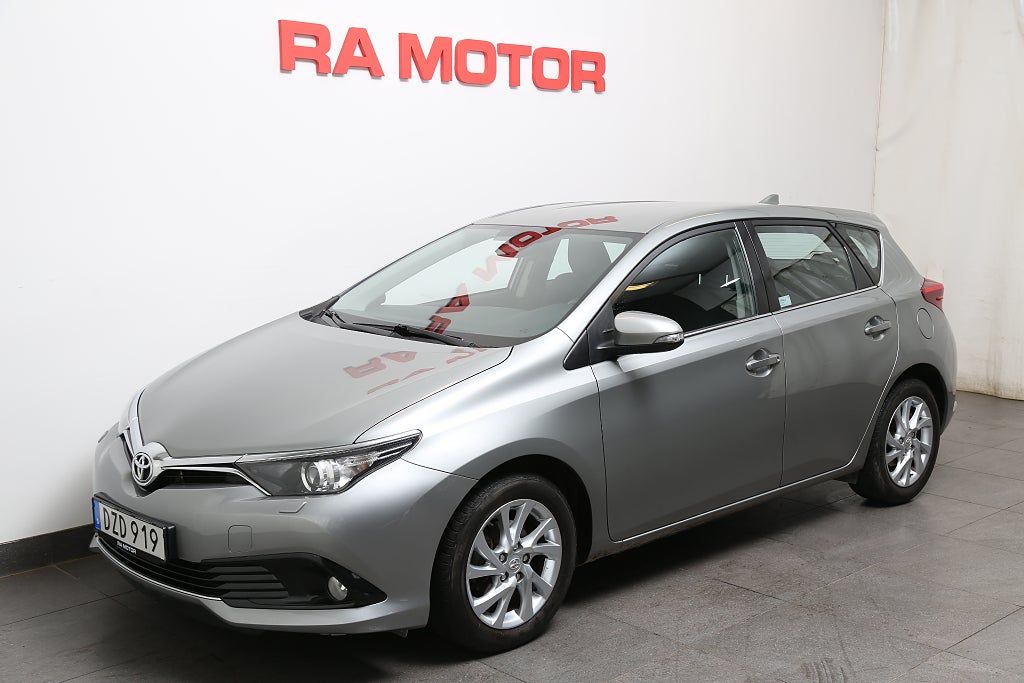 Toyota Auris 1,2 Turbo Active 5D Kamera Motorvärmare 2016