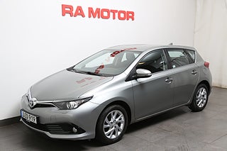 Halvkombi Toyota Auris 1 av 23