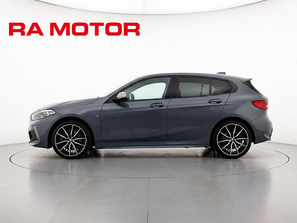BMW M135i xDrive 306hk M Sport| Pano | H/K | Skalstolar | Adaptiv 2020