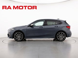 Halvkombi BMW M135i 3 av 28
