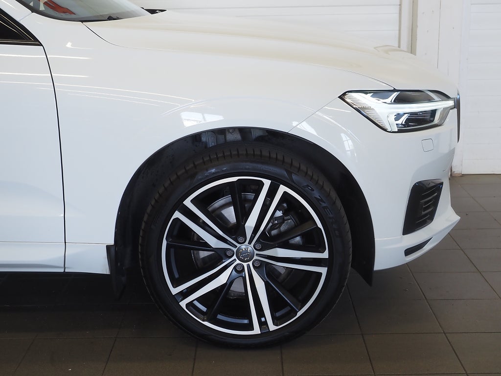 Volvo XC60 T8 Twin Engine 392hk AWD  R-Design |Drag|Pano|Navi|21"| 2020