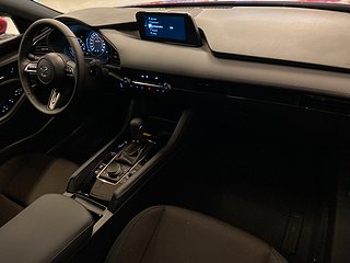 Mazda 3 2.0 e-SKYACTIV-X M Hybrid Aut 150hk Navi B-Kam Rattv