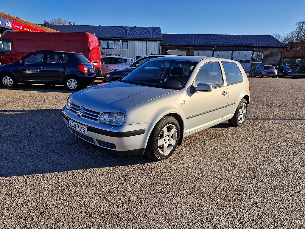 Volkswagen Golf 3-dörrar 1.4 Trendline Euro 2