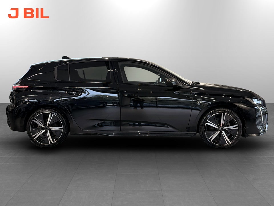 Bild på Peugeot 308 5D GT 1.2 PT 130hk Aut B-KAMERA CARPLAY