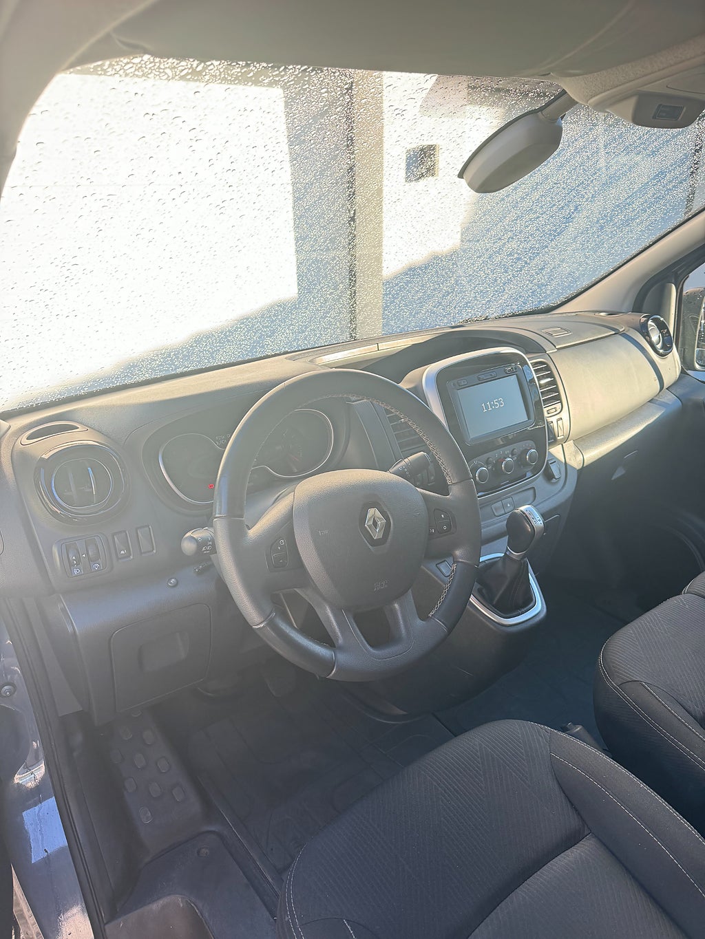 Renault trafic Skåpbil 3.0t 2.0 dCi EDC Euro 6