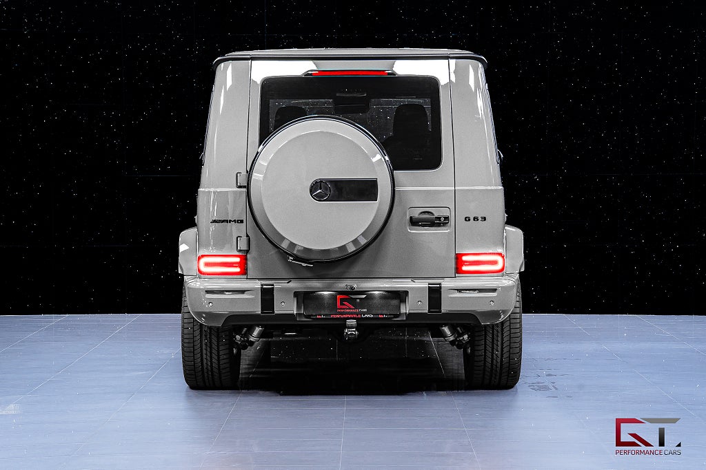 Mercedes-Benz G63 AMG FACELIFT MOMS Nardo A22 Monoblock Kolfiber Massage