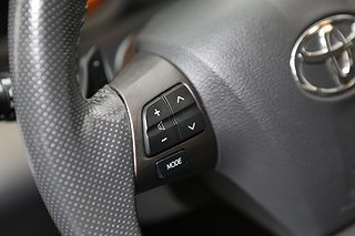 SUV Toyota RAV4 10 av 16