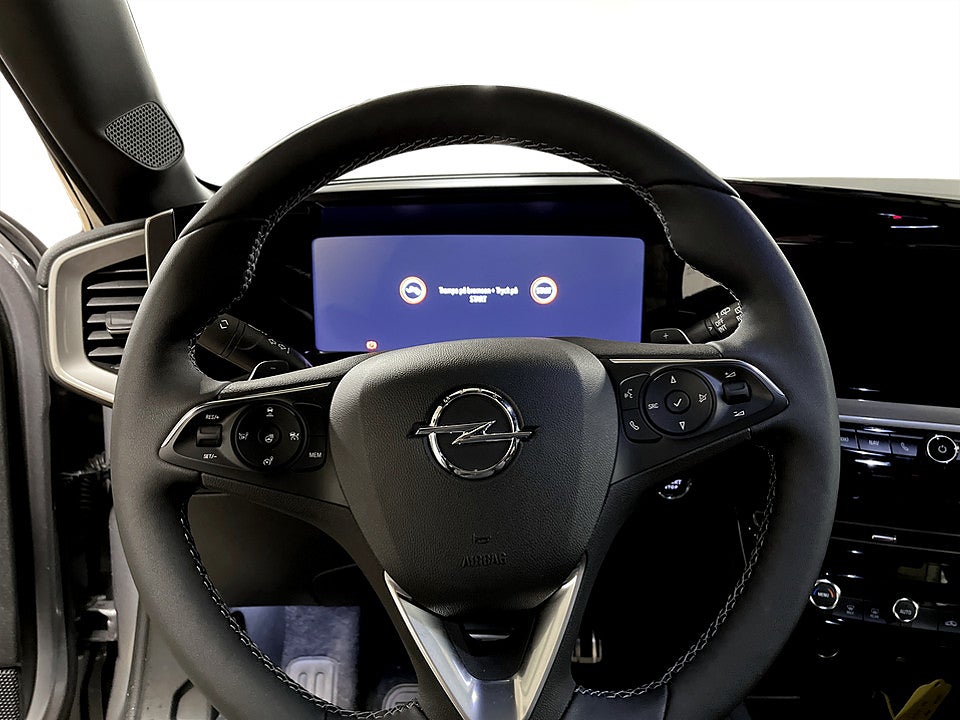 Bild på Opel Mokka Ultimate 1.2 PT 130hk Aut - B-KAMERA, RATTVÄRME