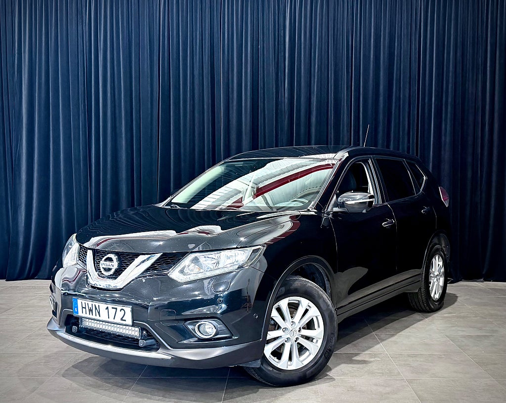 Nissan X-Trail 1.6 dCi 4x4 D-VÄRM/FJÄRR NAVI DRAG BLIS 360° KAMERA 131