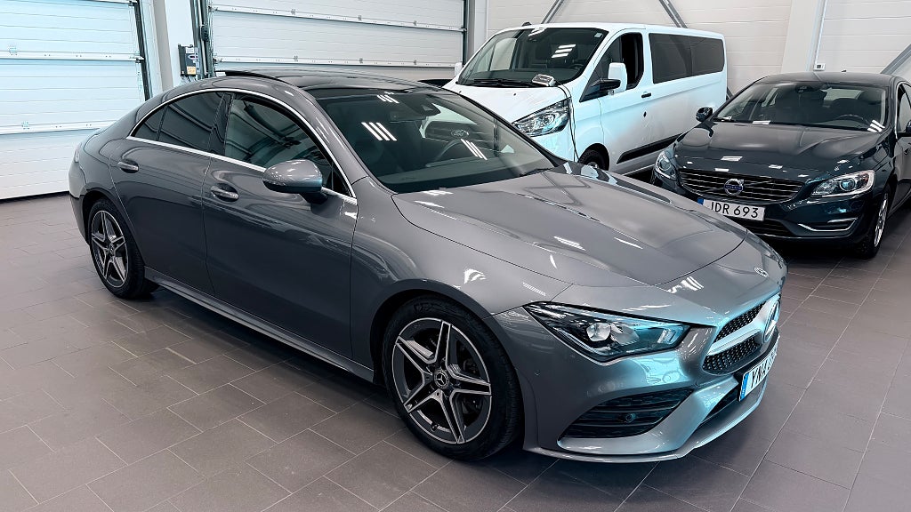 Mercedes-Benz CLA 200 AMG Coupé Panorama GPS Kamera Widescreen Cockpit