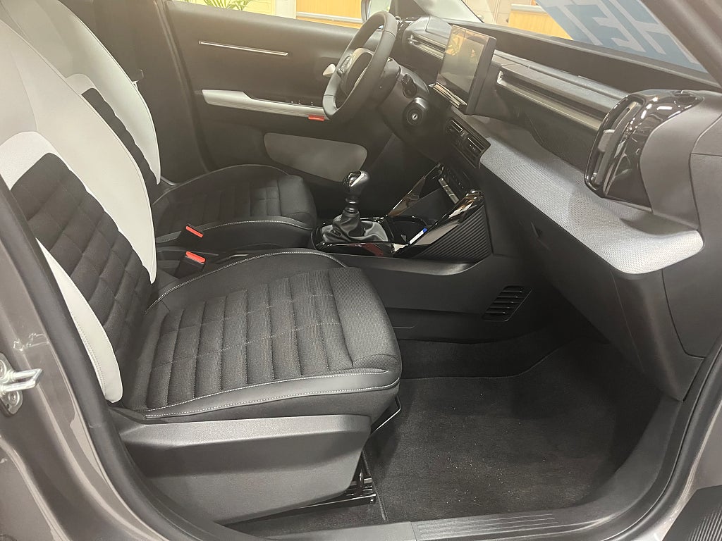 Citroën C3 Aircross Plus Hybrid automat 145HK thumbnail