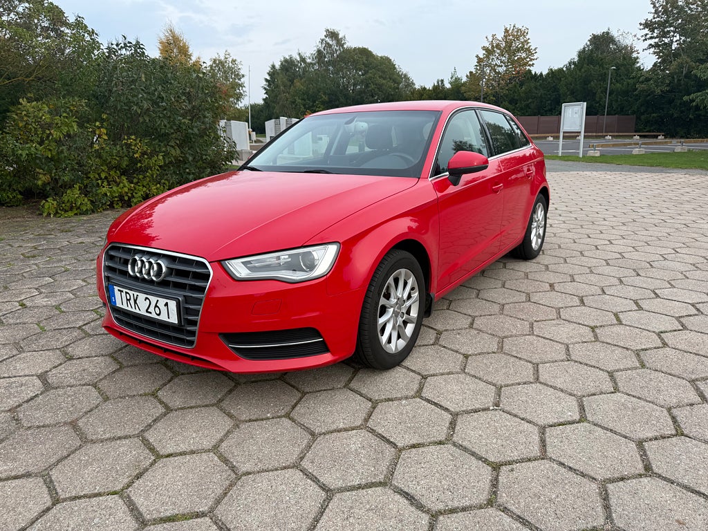 Audi A3 Sportback 1.2 TFSI Attraction Euro 6
