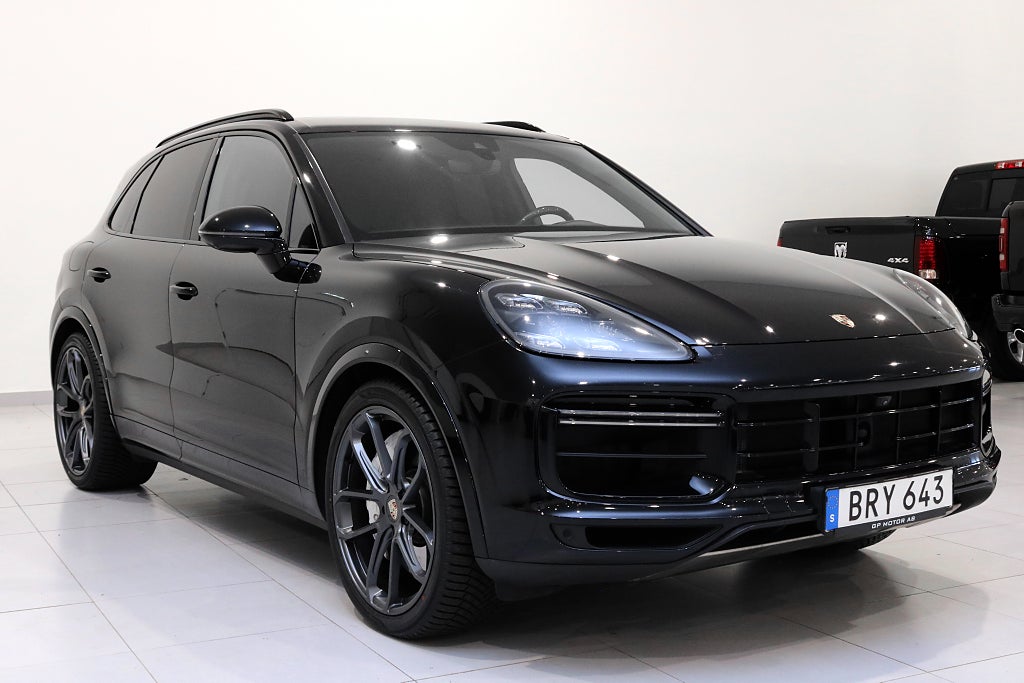 Porsche Cayenne Turbo TipTronic S 550hk / Burmester / Se spec!