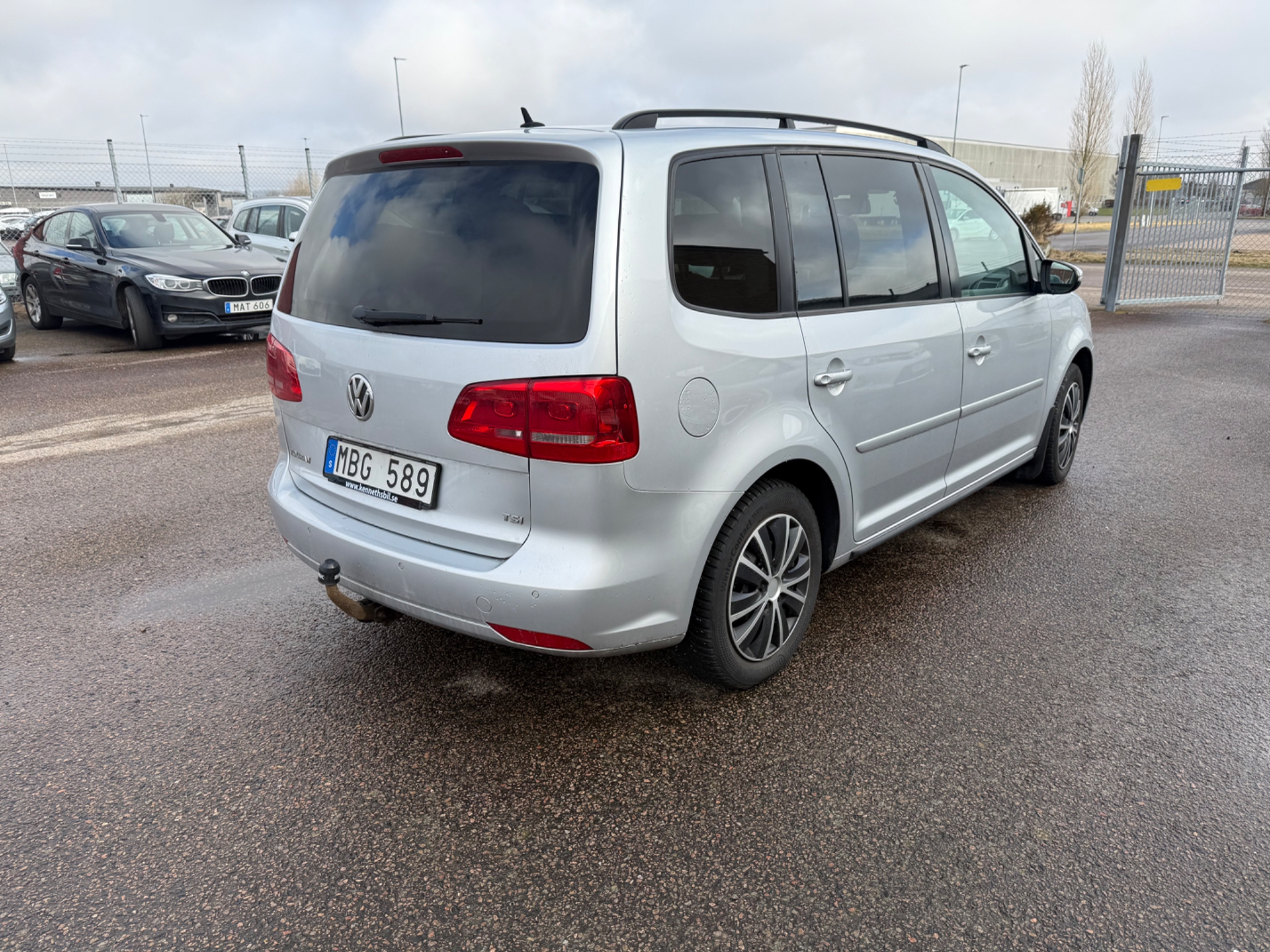 Volkswagen Touran 2013, photo 2/41