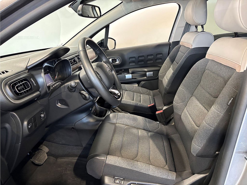 Bild på Citroën C3 Shine 1.2 PT 110hk Aut - CARPLAY, BACKSENSORER