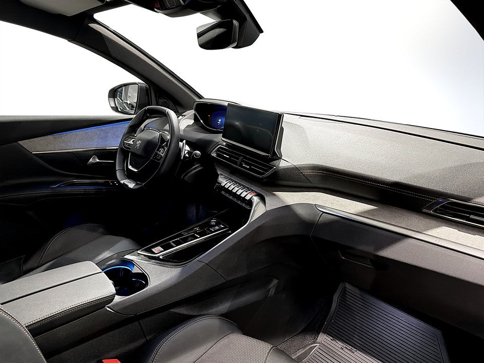 Bild på Peugeot 5008 GT Black Pack 1.2 PT 130hk Aut - 7-SITS, B-KAMERA