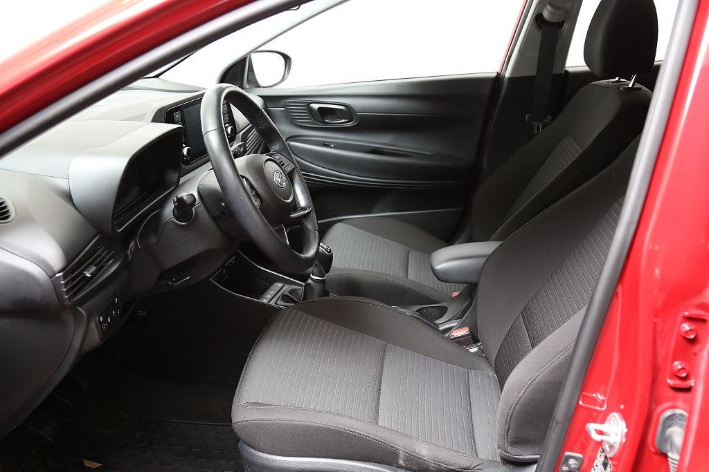 Hyundai i20 1,0 T-GDI iMT 100hk Essential CarPlay Kamera 2022