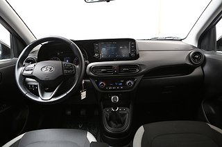 Halvkombi Hyundai i10 16 av 21