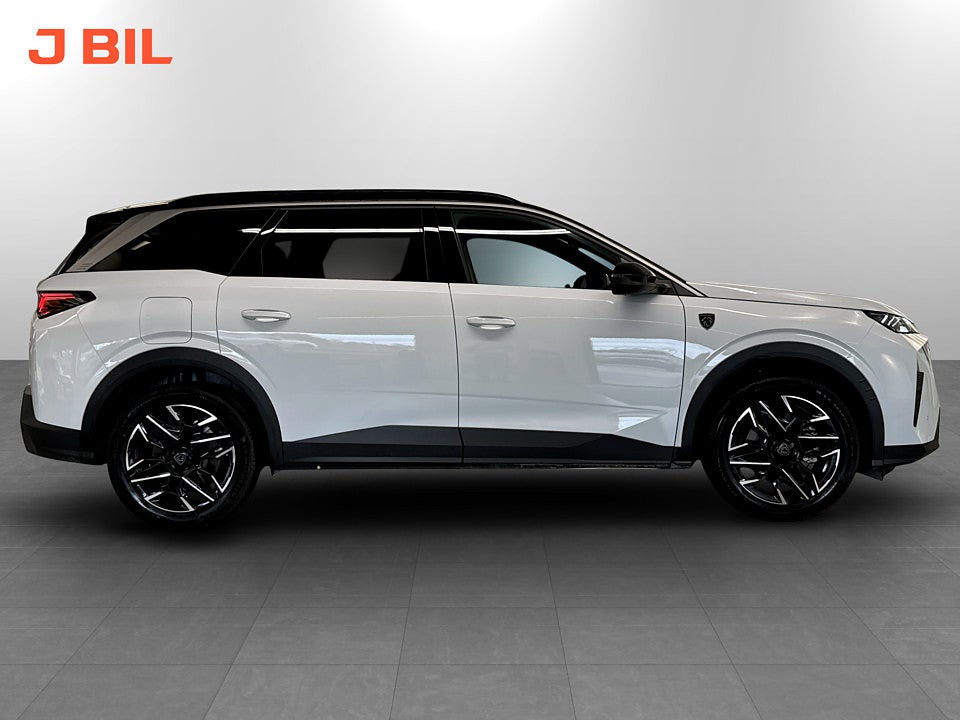 Bild på Peugeot 5008 GT Hybrid 145hk Aut 7-SITS B-KAMERA CARPLAY