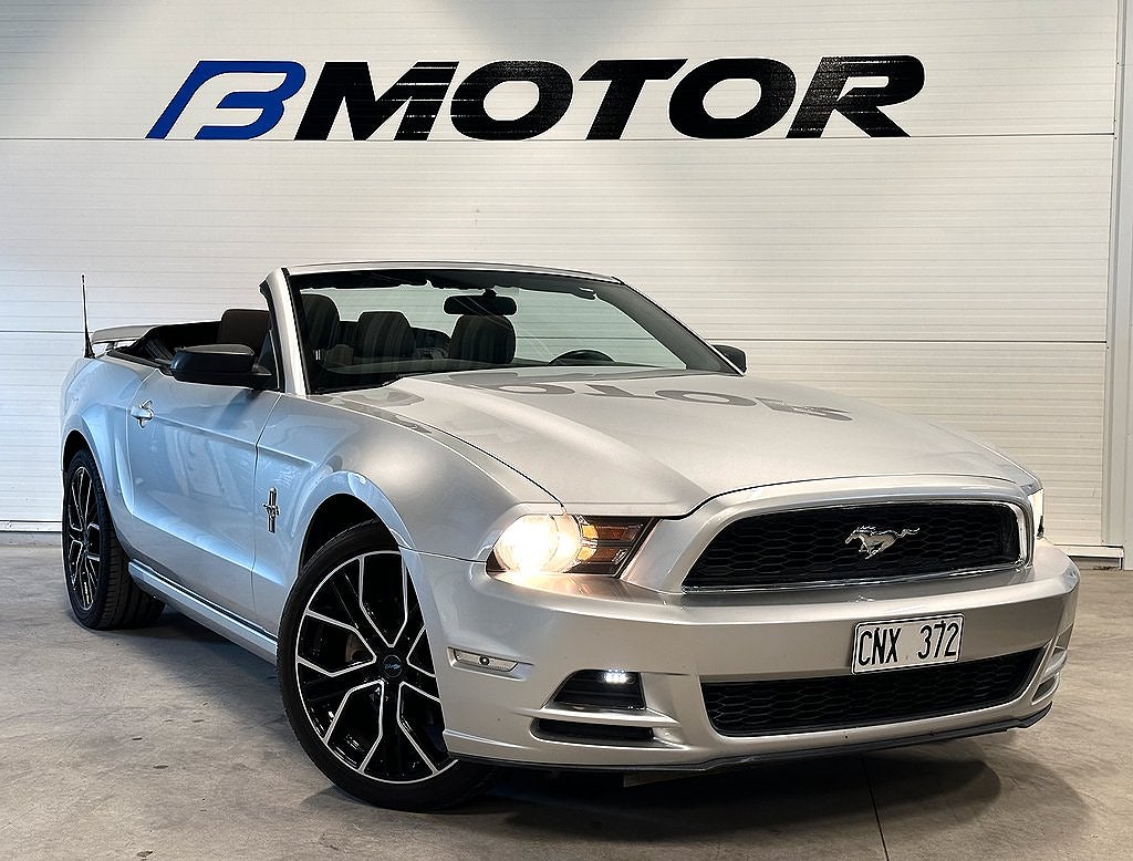 Ford Mustang V6 Convertible Automat 309hk