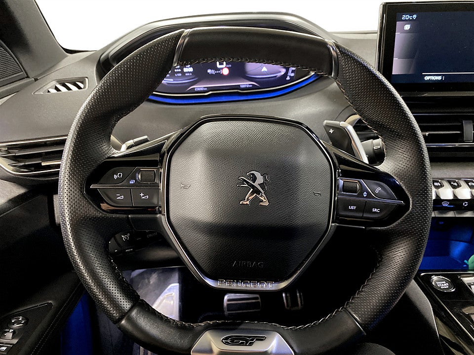 Bild på Peugeot 5008 GT 1.2 PT 130hk Aut 7-SITS B-KAMERA CARPLAY