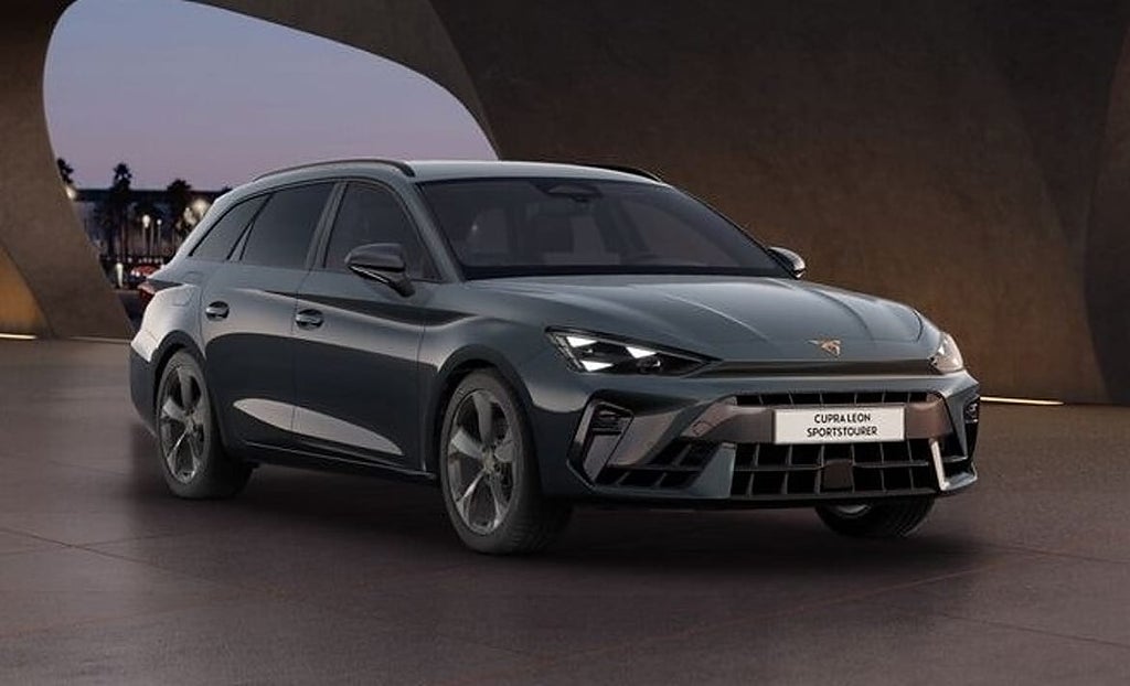 Cupra Leon SPORTSTOURER 1.5 E-HYBRID 204 DSG (PLUG