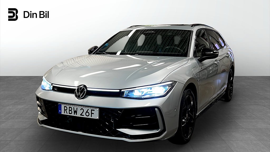 Volkswagen Passat eHybrid DSG R-Line Black style