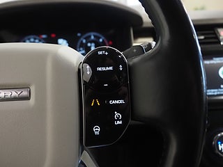 SUV Land Rover Discovery 25 av 31