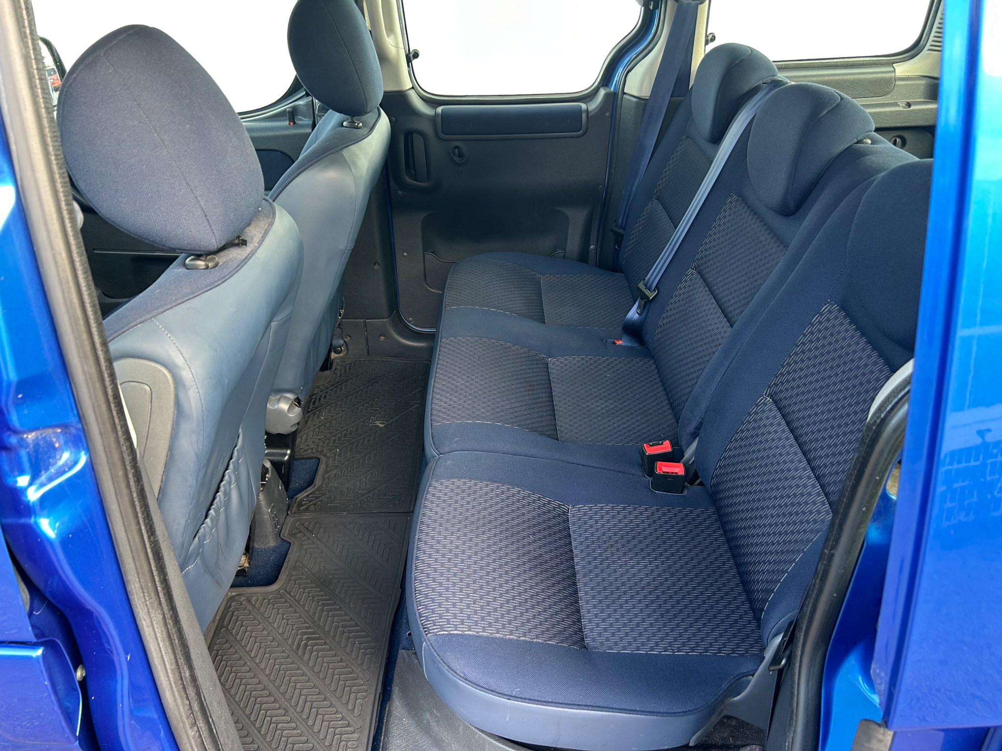 Citroen Berlingo Kombi 1.6i Euro 3 2007, bild 6/10