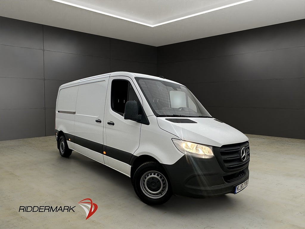 Mercedes-Benz Sprinter 211 L2 Värm Drag Kamera CARPLAY Moms
